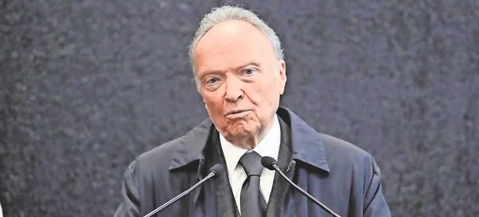 Duro golpe a Gertz Manero