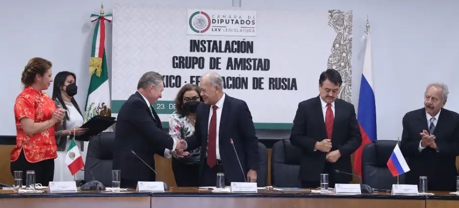 Niegan presencia de espías rusos en México
