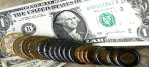 Peso mexicano se deprecia frente al dólar