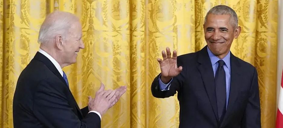 Barack Obama regresa a la Casa Blanca