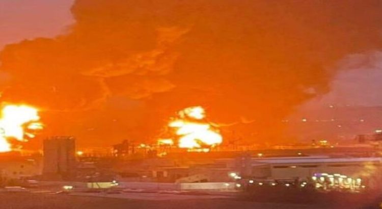Ataque aéreo de Ucrania en depósito de petróleo Russia