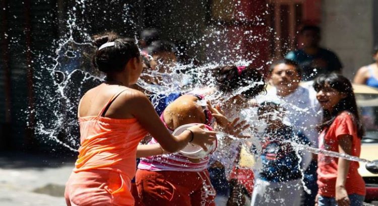 Casi 4 mil pesos de multa a quien desperdicie agua en Semana Santa