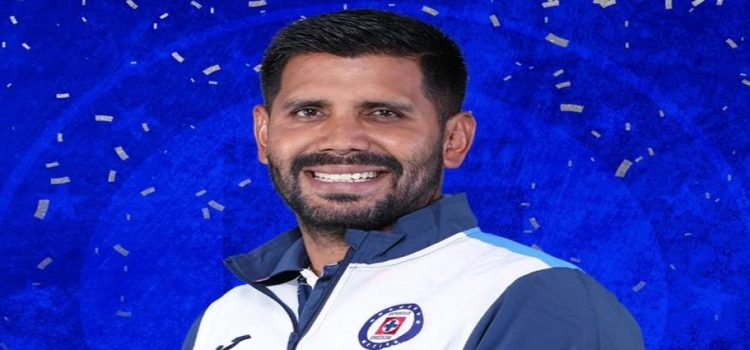 Liberan al exauxiliar técnico de Cruz Azul, Joaquín Velázquez