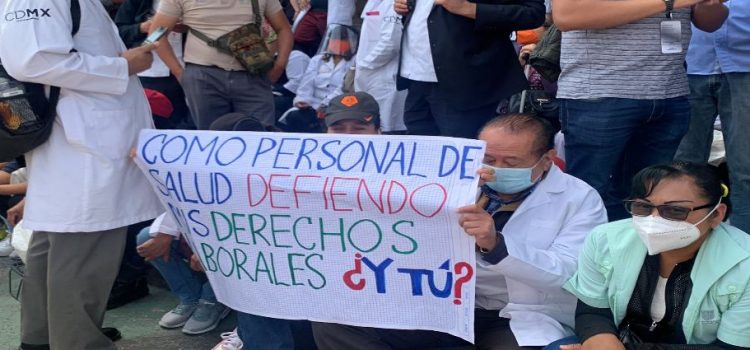 Piden que salga director general de los Servicios Médicos de la CDMX