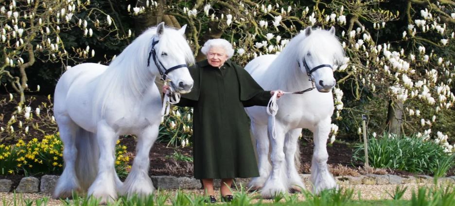 Reina Isabel cumple 96 años