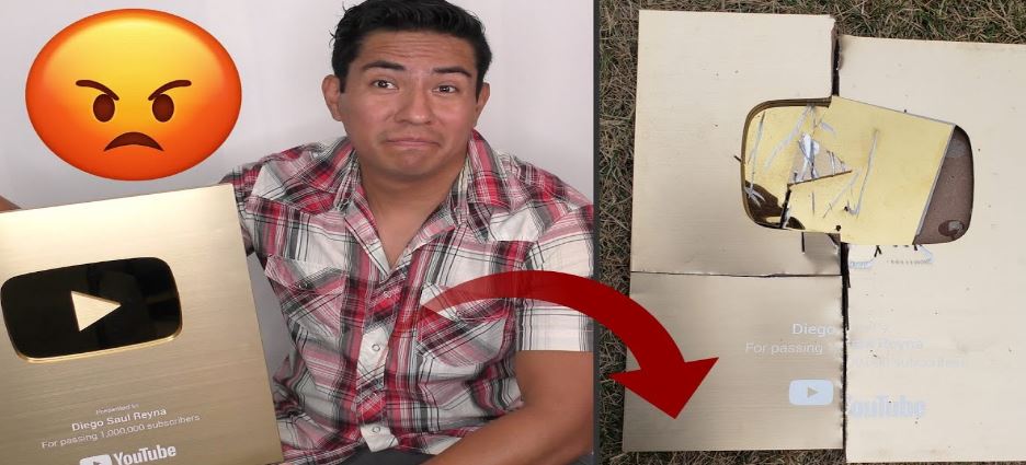 Youtuber destruye su placa de oro en protesta contra Youtube