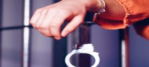 Sentencian a maestro que abusó sexualmente de su alumna de 13 años