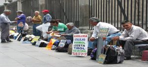 Tasa de desempleo disminuyó a 3.5 %