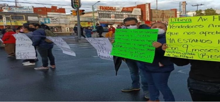 Manifestación en la Calzada Ermita Iztapalapa