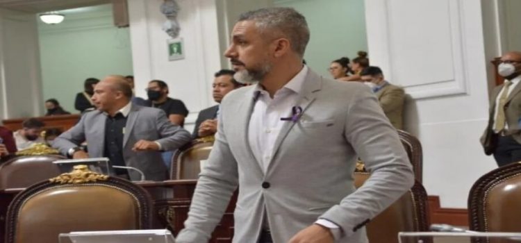 Señalan a funcionario del GAM por hostigar sexualmente a una empleada