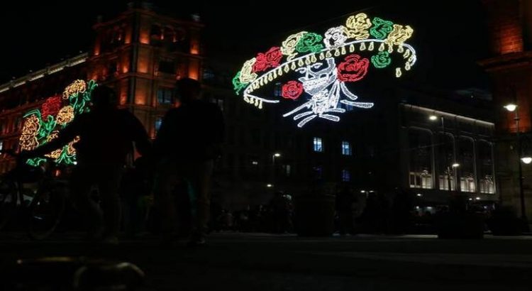 Se realizó el encendido de luces por el Día de Muertos