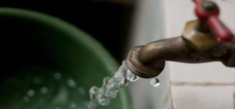 Se reestablece el servicio de agua en la Ciudad de México