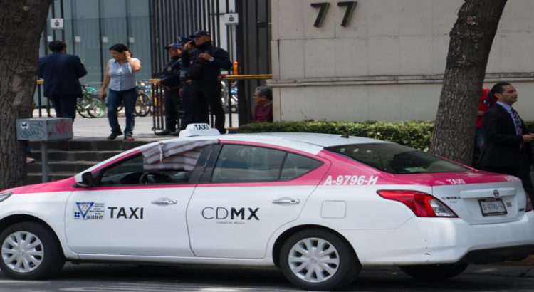 Localizan el taxi que presuntamente trató de secuestrar a Lidia Gabriela