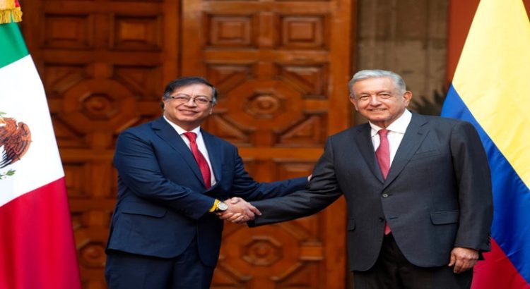 AMLO se reúne con Gustavo Petro Urrego