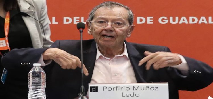 Muñoz Ledo asegura que los mexicanos tienen miedo a AMLO