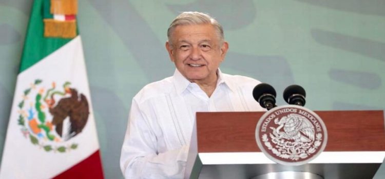 AMLO reconoce que tiene un 30% de la población en su contra