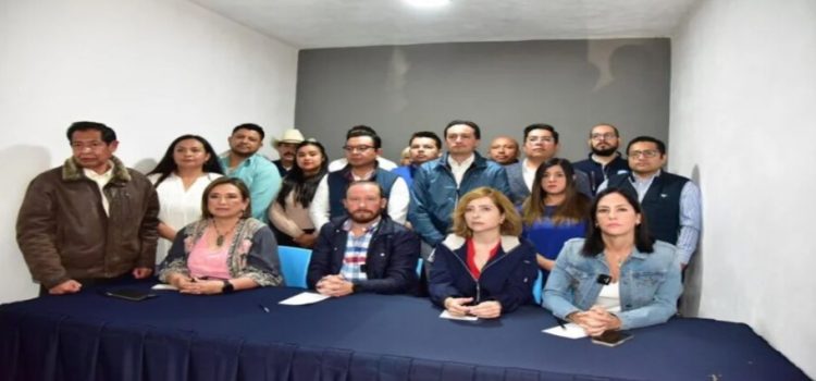 Exigen la renuncia de Martí Batres por conflicto en Xochimilco