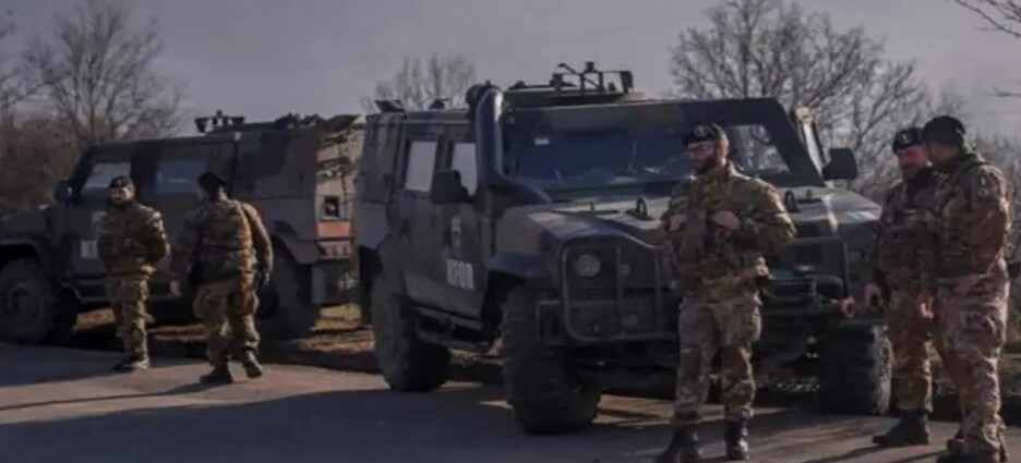 Pone Serbia a sus tropas en estado de alerta