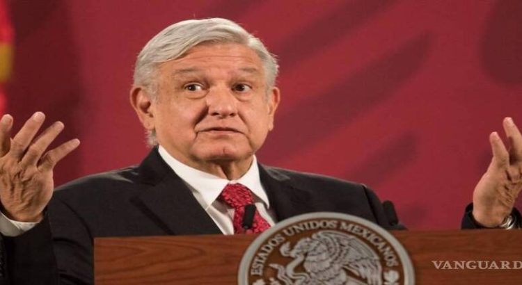 AMLO reconoce el plagio en la tesis de Yasmín Esquivel