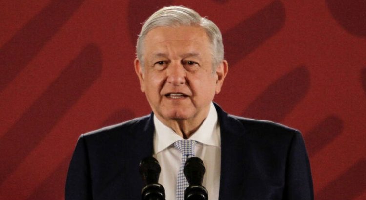 AMLO aseguró haber reestructurado la deuda externa del país