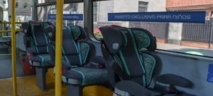 Realizan pruebas de asientos exclusivos para niños en el transporte público