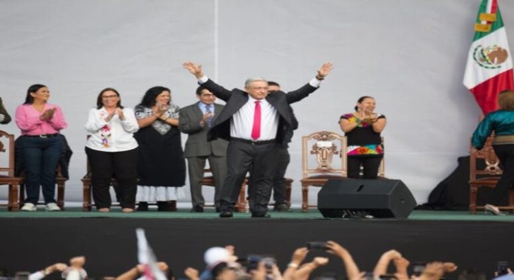 Marcha por la conmemoración del 85 aniversario de la expropiación petrolera