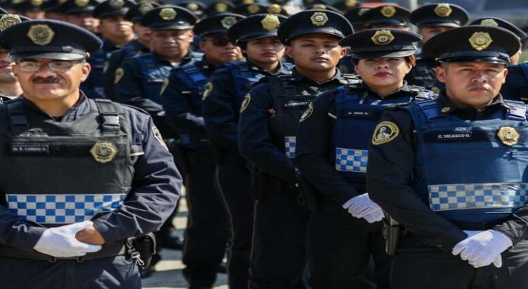 Depuran elementos de la policía de la Ciudad de México por corrupción