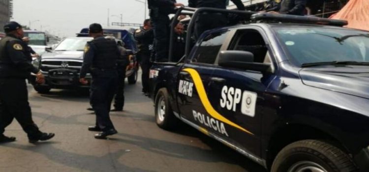 Sujeto es detenido por robar una patrulla de la Secretaría de Seguridad