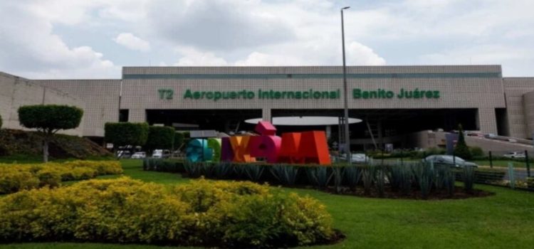 El AICM cerró operaciones por la reciente actividad del Popocatépetl