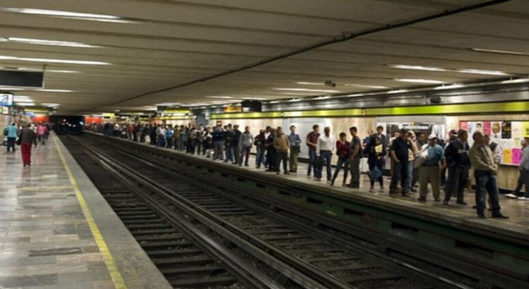 Un hombre se arrojó a las vías de la Línea 3 del Metro