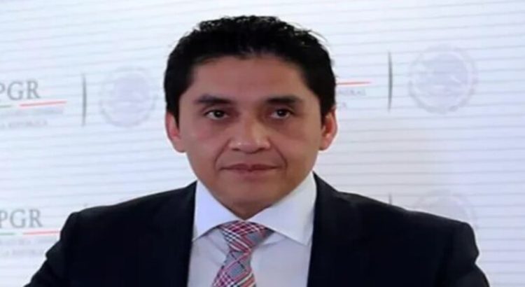 Detienen a extitular de la Unidad Antisecuestros de la SEIDO por caso Ayotzinapa