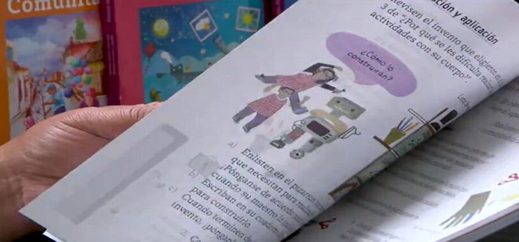Coparmex CdMx pide que no se obligue a escuelas hacer uso de libros de texto