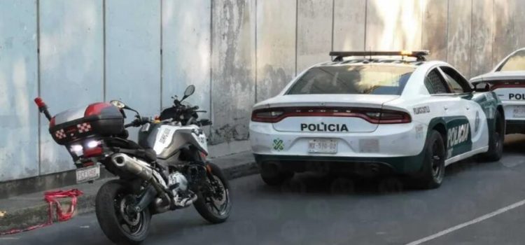 Hombre pierde la vida tras caer de un puente vehicular