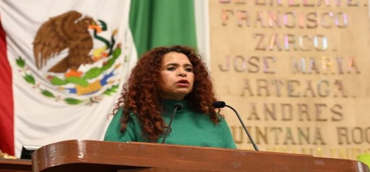 Diputada morenista pide detener el maltrato de docentes a estudiantes en CdMx