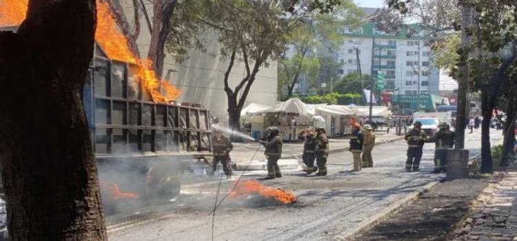 Camión Repartidor de Cilindros de Gas LP explotó en Tlalpan