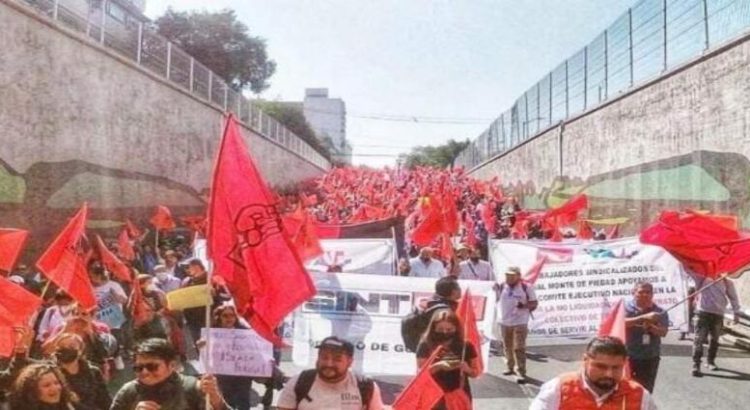 Colegio de Bachilleres realiza mega bloqueo en CDMX y Edomex