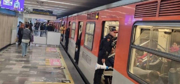 Dos personas se arrojaron a las vías del Metro-CdMx