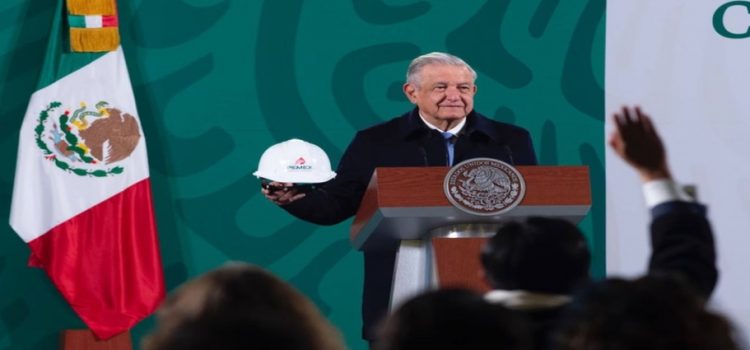 AMLO asegura que Pemex fue rescatado con la llegada de la 4T a la presidencia