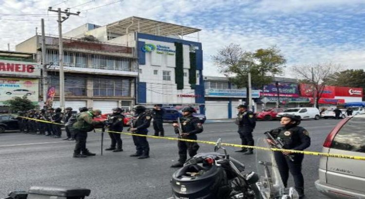 Dos personas perdieron la vida durante balacera en Iztacalco 