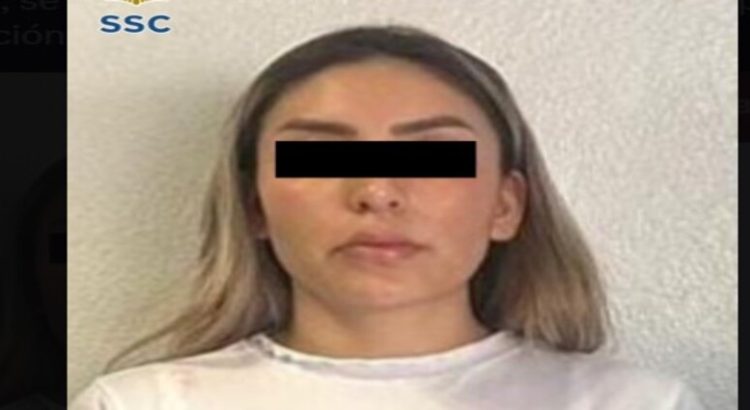 Detienen a mujer presuntamente vinculada a robo de casas en CDMX