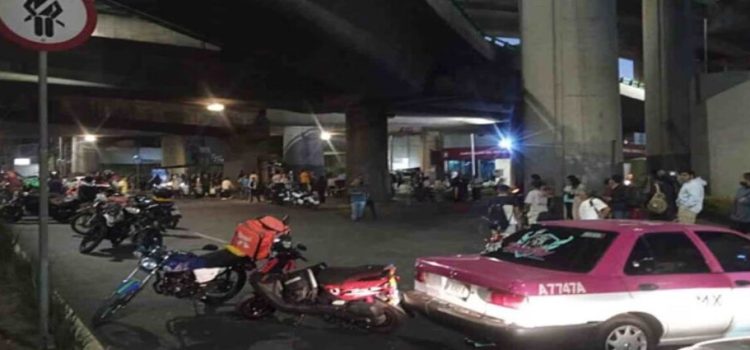 Taxistas y motociclistas realizaron bloqueos en CDMX