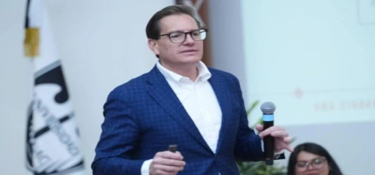 Chertorivski plantea reforma fiscal para CdMx; asegura se necesitan más ingresos