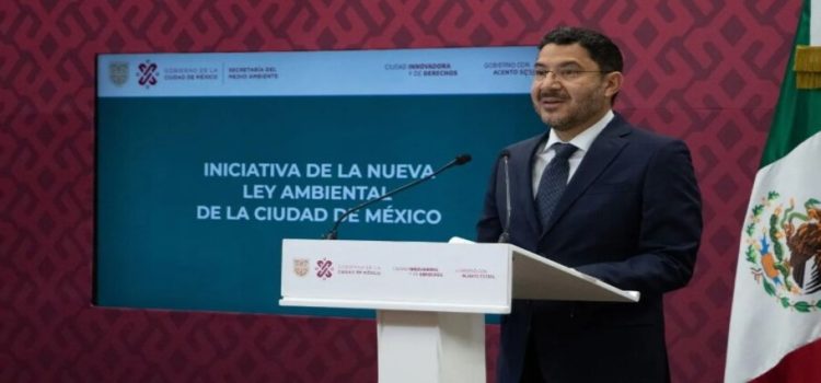 Batres presenta iniciativa de Ley Ambiental para CdMx, con clausula anti-privatización del agua”