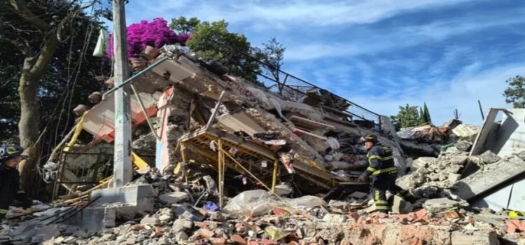 Explosión en Tlalpan provoca caída de edificio y deja 4 lesionados