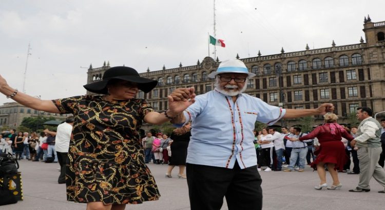 Gobierno de CDMX anuncia baile masivo por el Día de las Madres