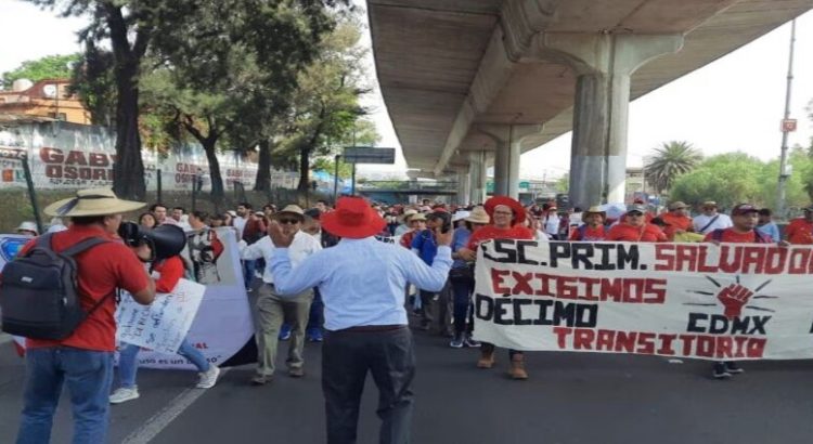 El CNTE bloquea principales vialidades en CDMX