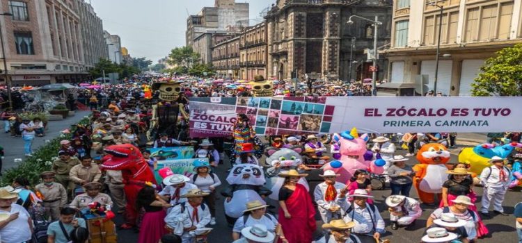 Gobierno de CdMx inaugura Zócalo peatonal