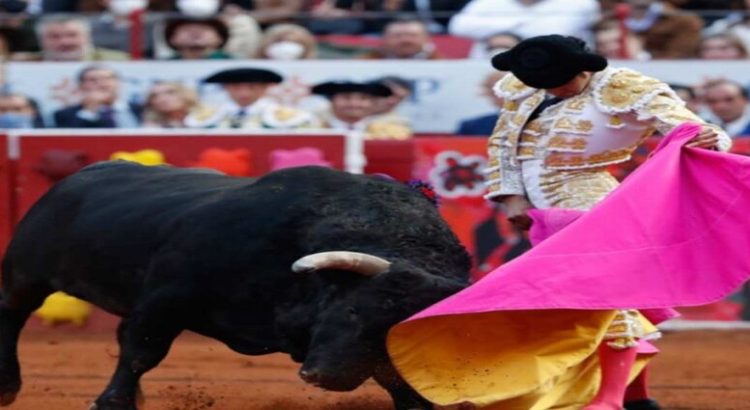 Tribunal revoca suspensión provisional de corridas de toros en CDMX