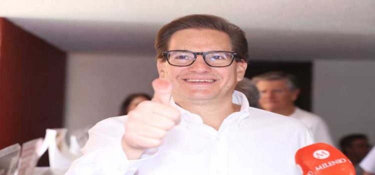 Salomón Chertorivski emitió su voto