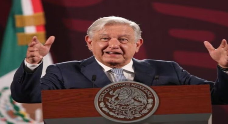 AMLO niega haber ofendido a Xóchilt Gálvez 